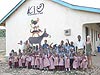 Heidi und Manfred Linder zu Besuch beim Kindergarten in Diani